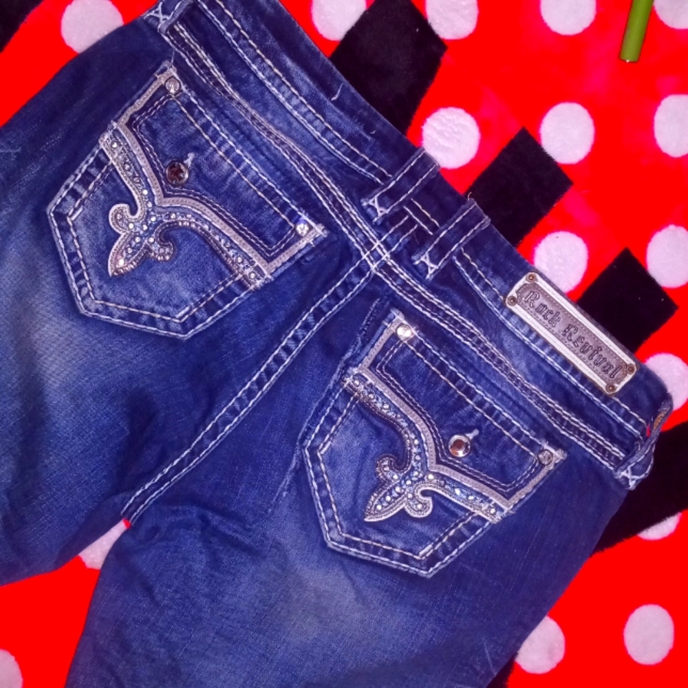 ROCK REVIVAL JEANNS